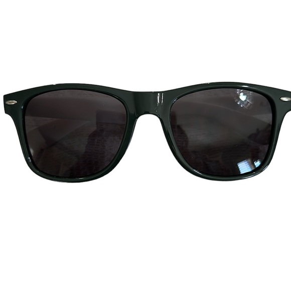 NFL Accessories - NEW Two pair NFL Green Bay Packer Sunglasses